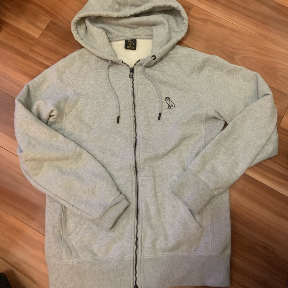 OVO ESSENTIALS ZIP HOODIE